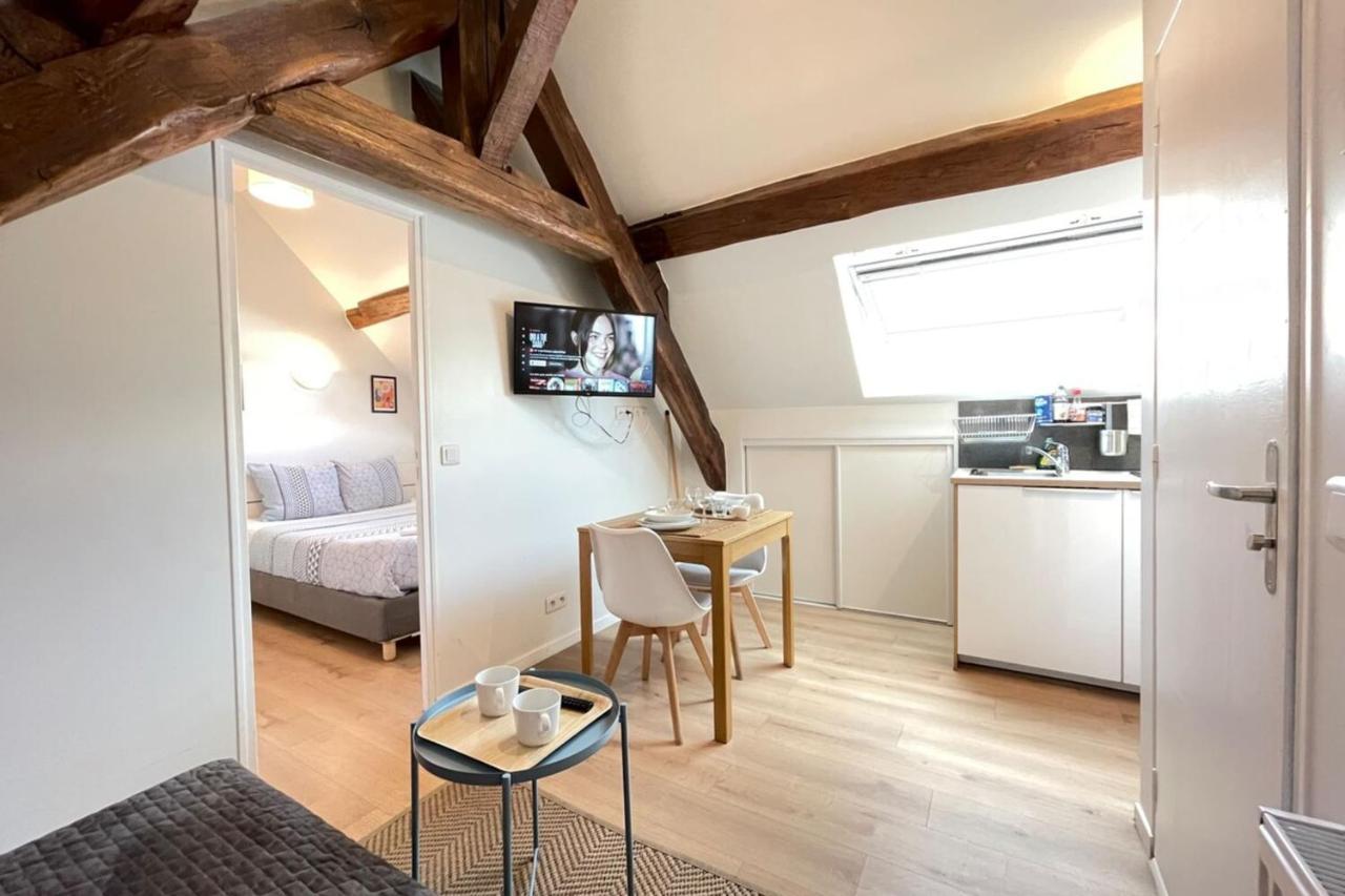 M12 - Le Vieux Massyrer600Morly20 Minnetflixneuf Massy  Luaran gambar
